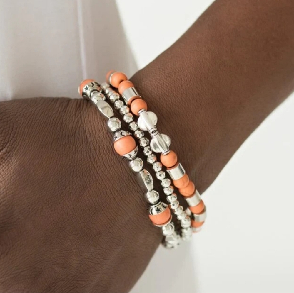 NWT Paparazzi Bold Silver & Orange Beaded Bracelet Set - Picture 1 of 8